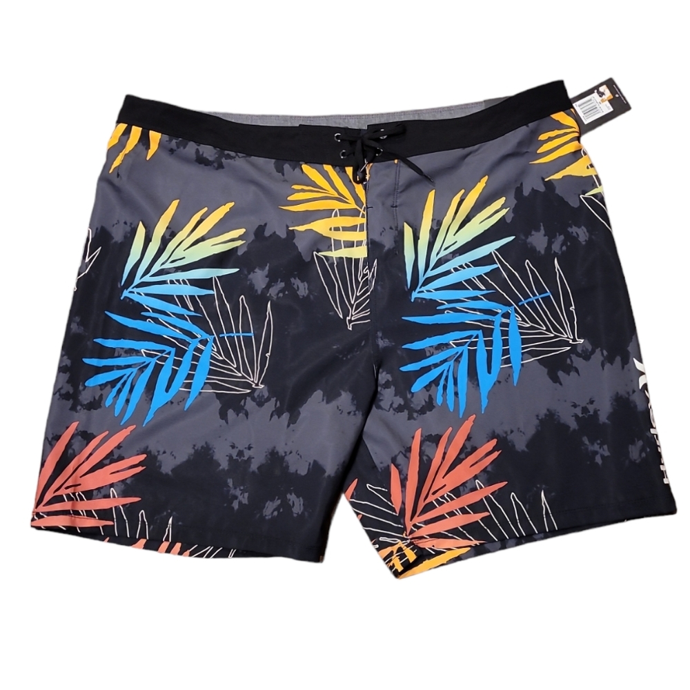 Men's HURLEY Shorts Sz 44 NWT.....1